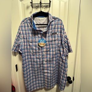 Mens Columbia button down shirt